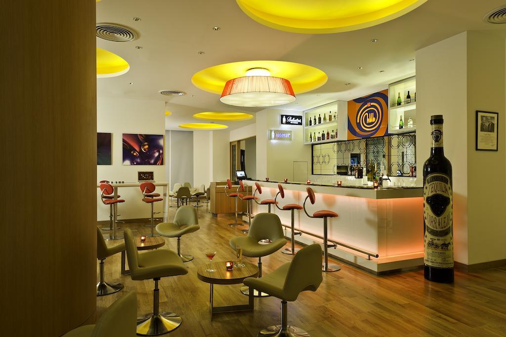 Готель Ibis Navi Mumbai - An Accor Brand Екстер'єр фото